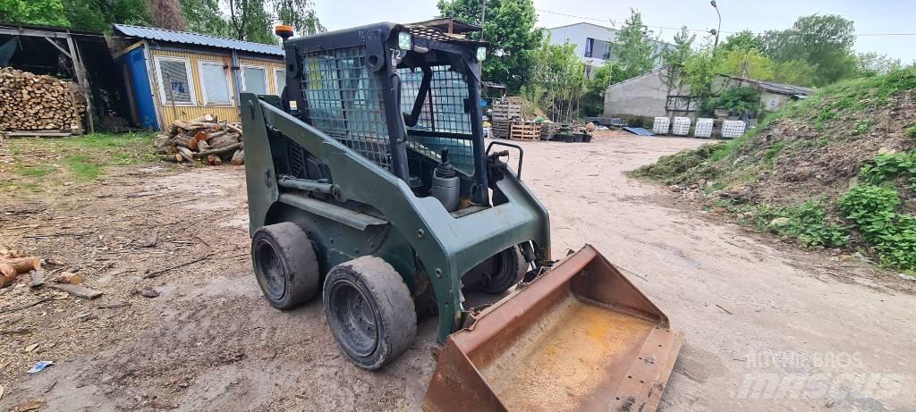 CAT 226 Kompaktrakodók