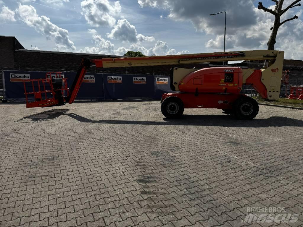 JLG 800AJ Karos emelők