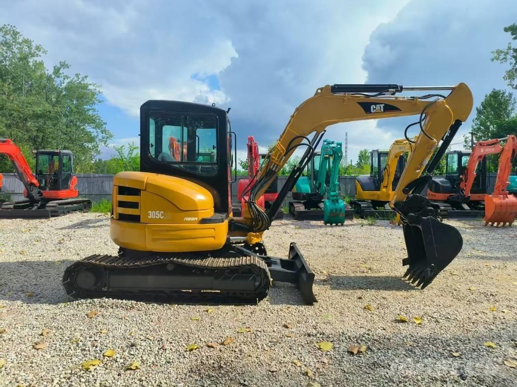 CAT 305 C CR Mini kotrók < 7t
