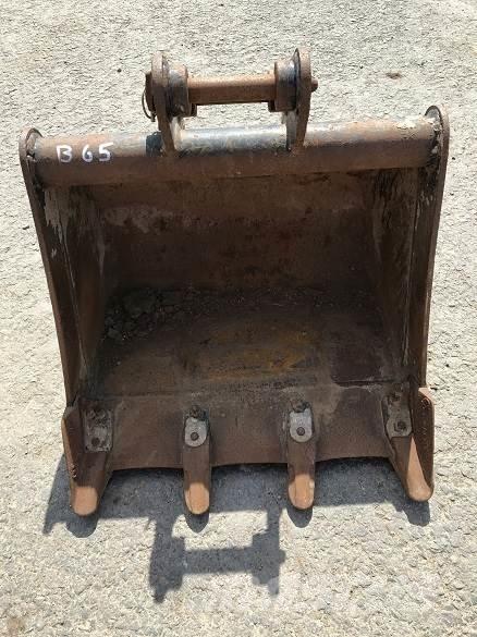  2' BUCKET, 30mm PINS Kanalak
