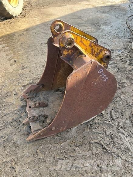 2' BUCKET, 45mm PINS Kanalak