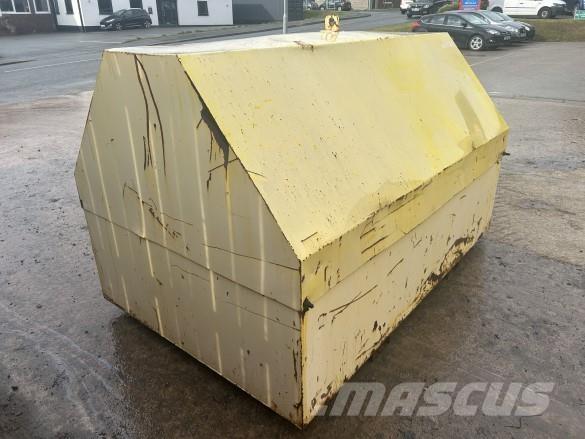  500G DIESEL TANK Építőipar - Egyebek