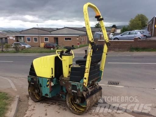 Ammann AV12-2 Ikerdobos hengerek