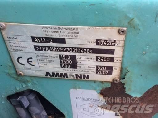 Ammann AV12-2 Ikerdobos hengerek