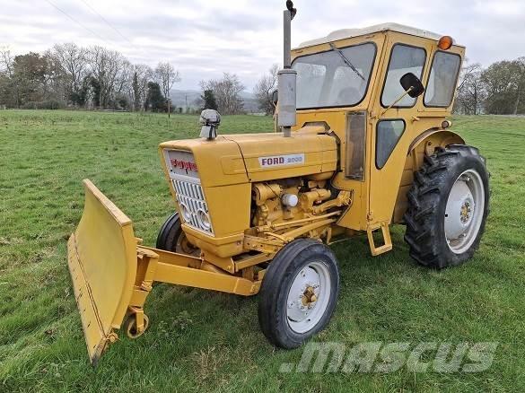 Ford 2000 TRACTOR Építőipar - Egyebek