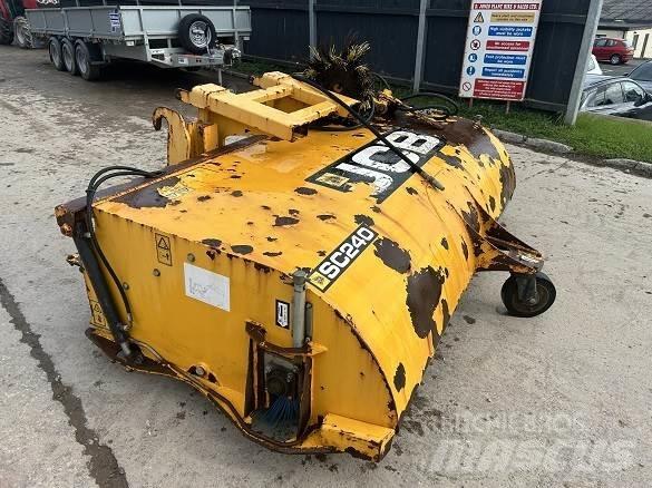JCB SWEEPER SC240 Építőipar - Egyebek