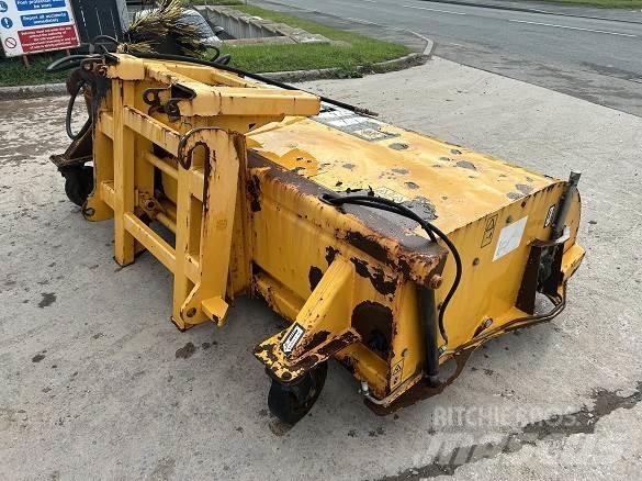 JCB SWEEPER SC240 Építőipar - Egyebek
