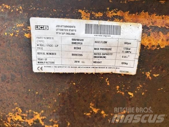 JCB SWEEPER SC240 Építőipar - Egyebek
