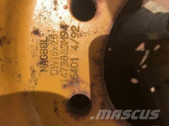  MASSEY REAR WHEEL Gumiabroncsok, kerekek és felnik