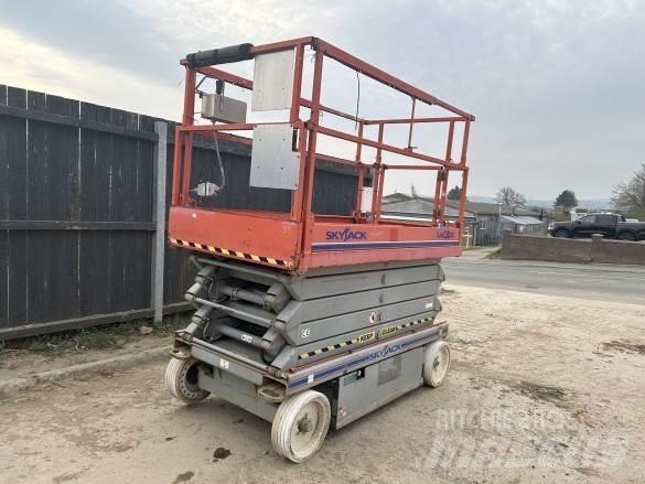 SkyJack SJ111-4632 Építőipar - Egyebek