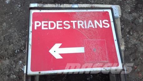  VARIOUS ROAD SIGNS Építőipar - Egyebek