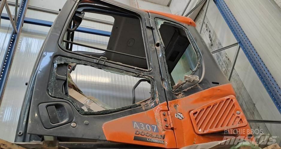 Doosan DX235NLC-5 Építőipar - Egyebek