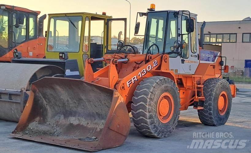 Fiat-Hitachi FR130-2 Gumikerekes homlokrakodók