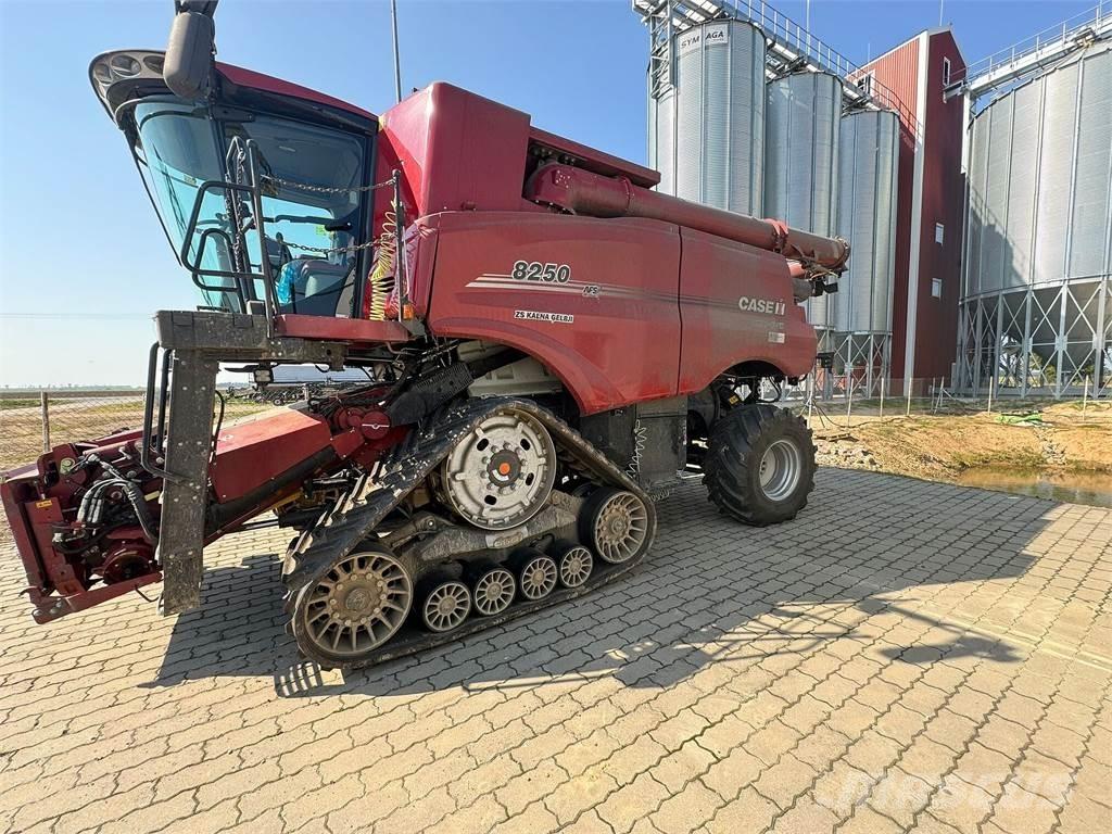 Case IH IH 8250 Kombájnok