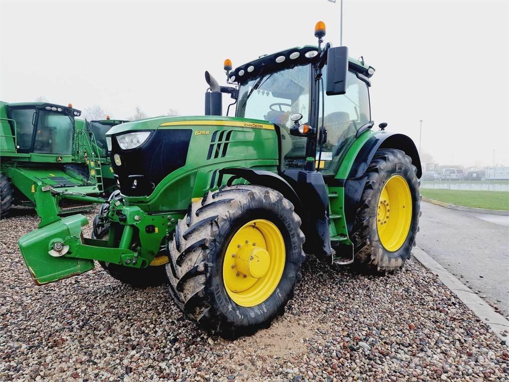 John Deere 6215R Traktorok