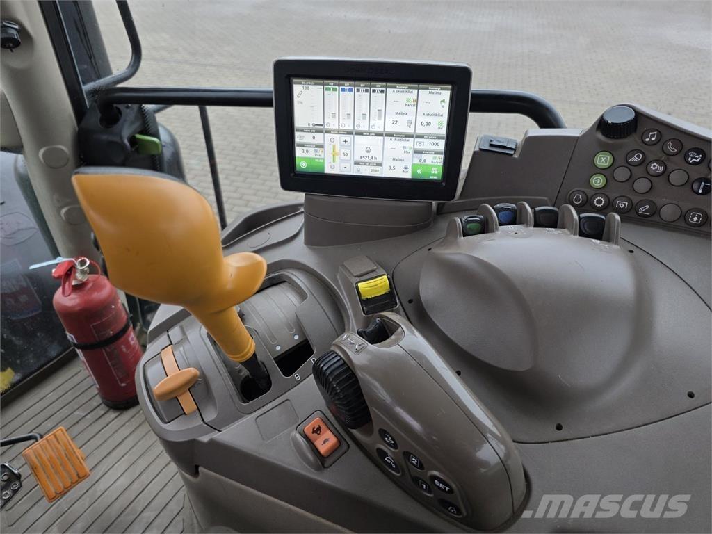 John Deere 6215R Traktorok