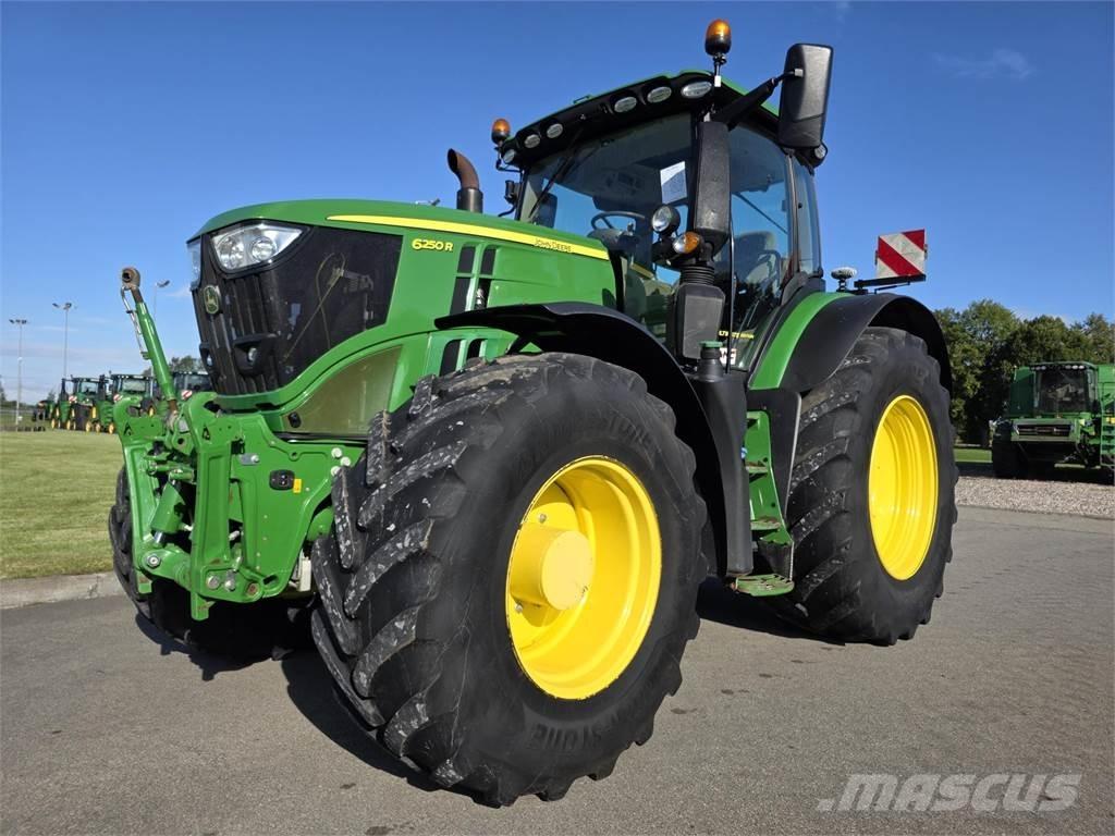 John Deere 6250R Traktorok