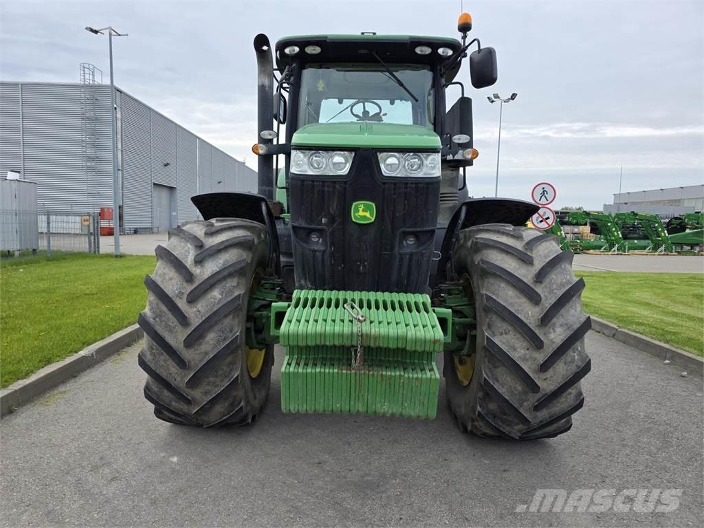 John Deere 7260R Traktorok