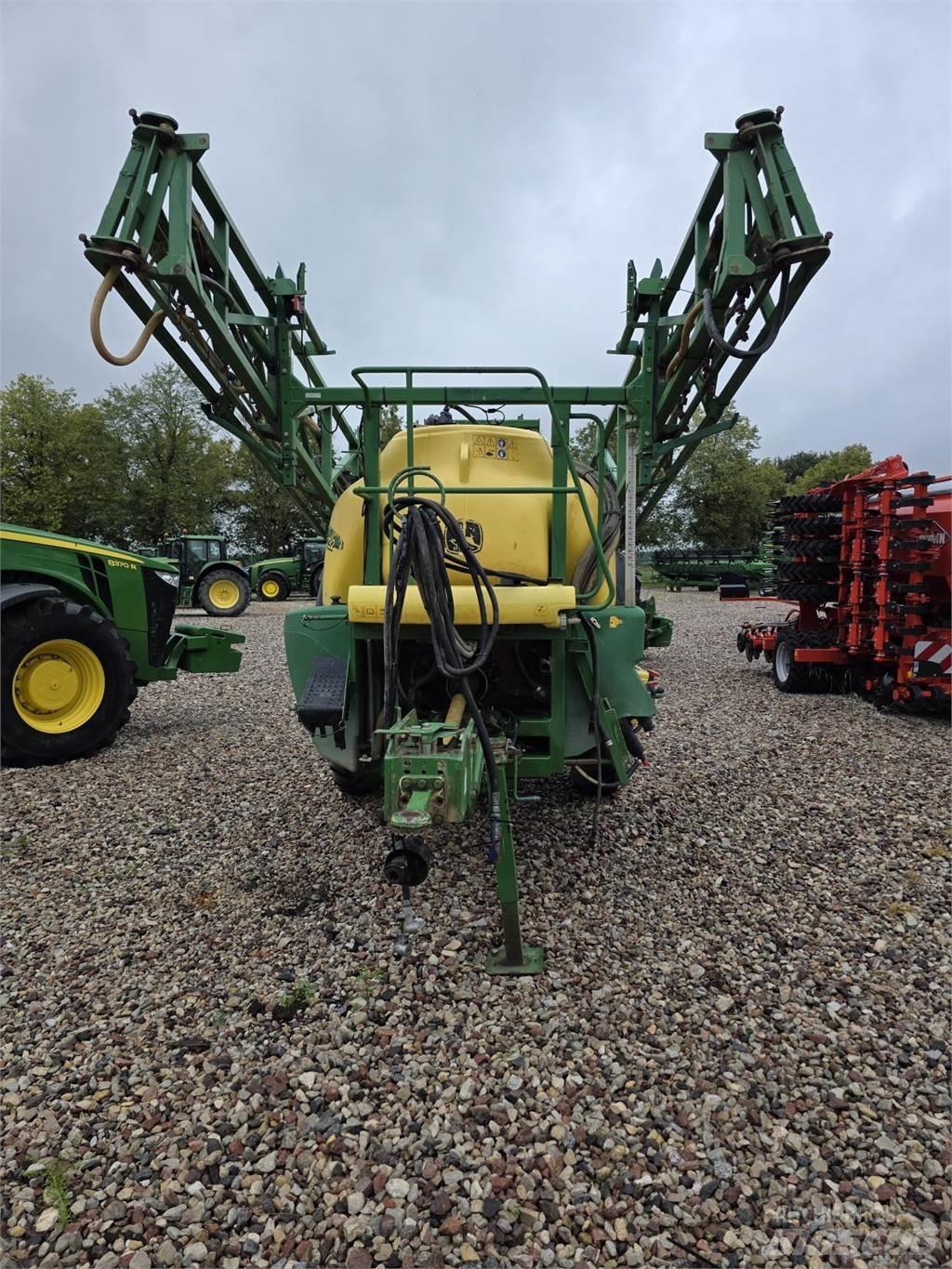 John Deere 732 Permetezők