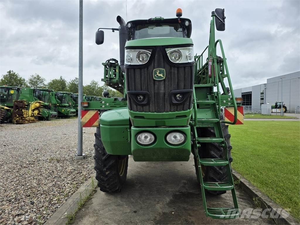 John Deere R4040i Vontatott trágyaszórók
