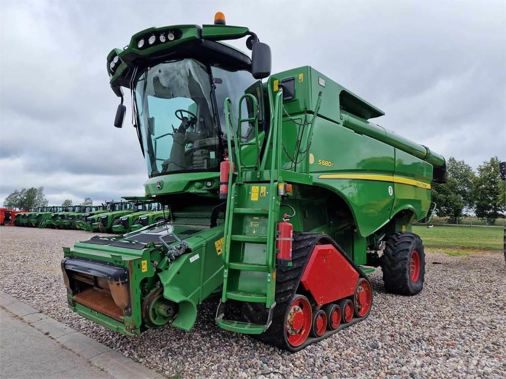 John Deere S680 Kombájnok
