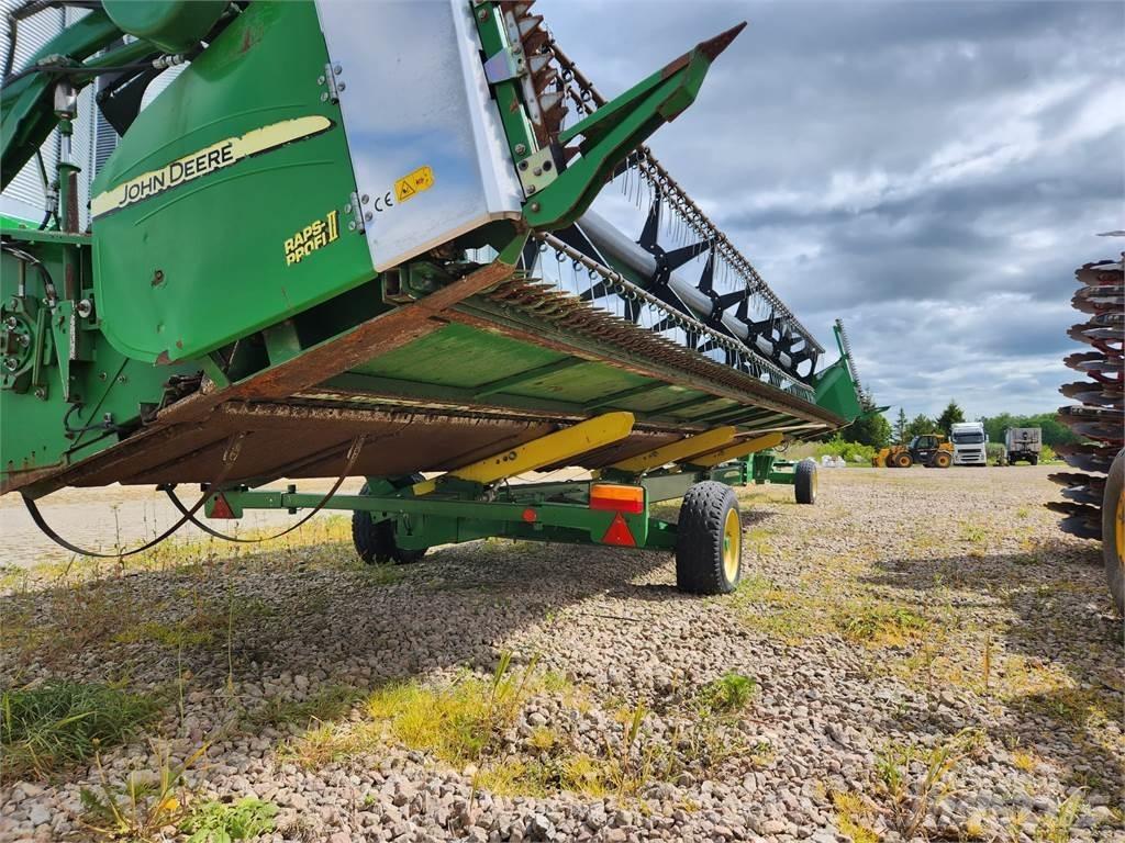 John Deere S680i Kombájnok