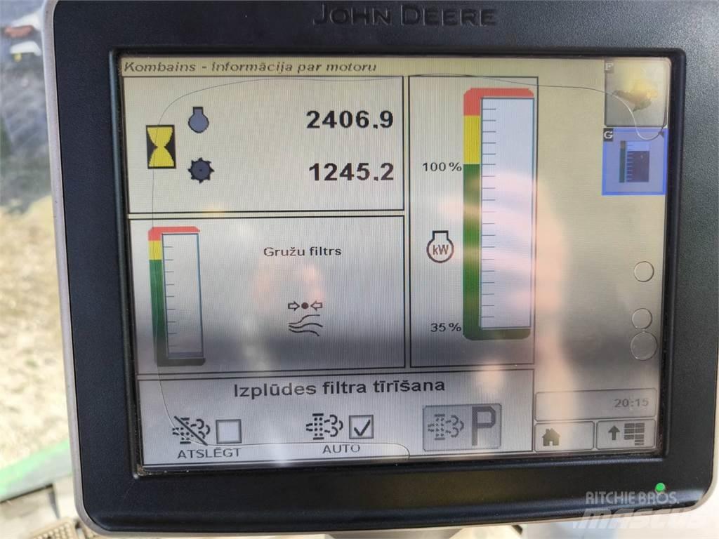 John Deere S685 Kombájnok