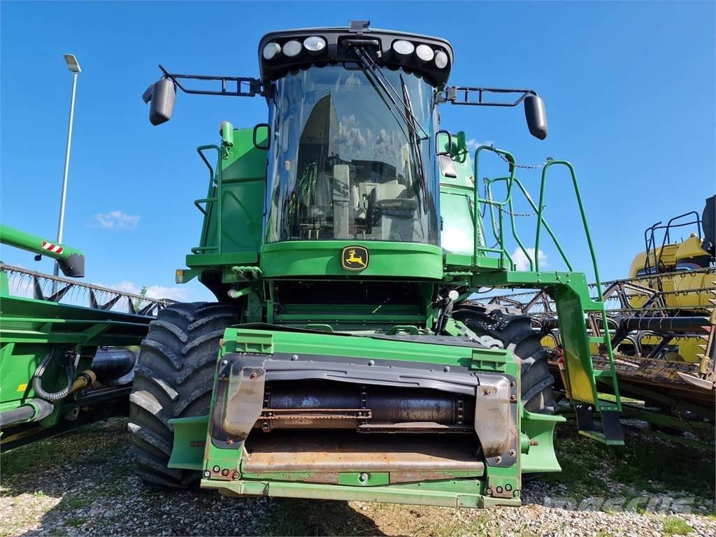 John Deere S690 Kombájnok