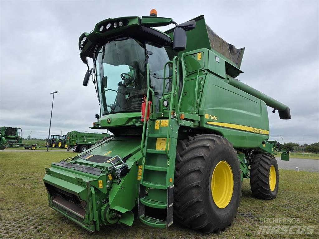 John Deere T660 Kombájnok