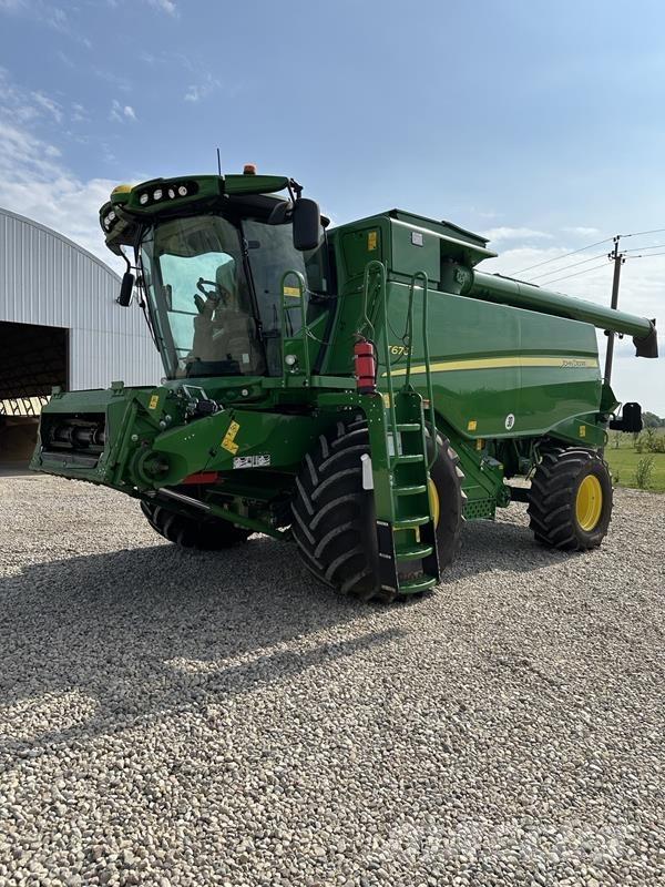 John Deere T670 Kombájnok