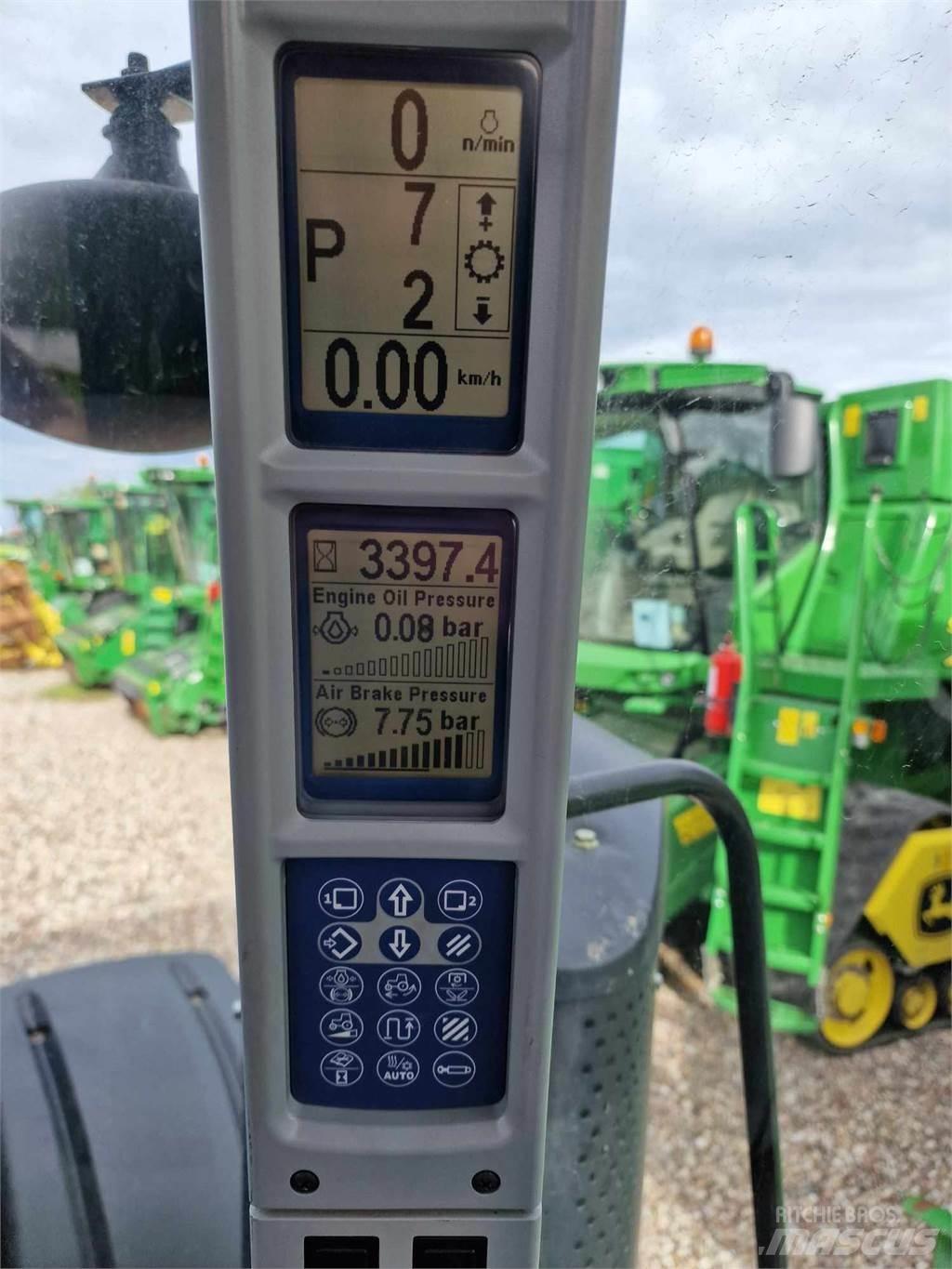 New Holland T8.410 Traktorok