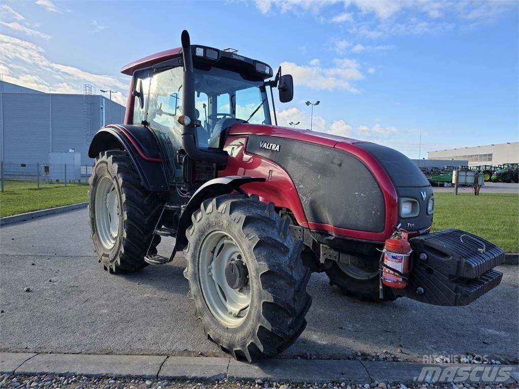 Valtra T131c Traktorok
