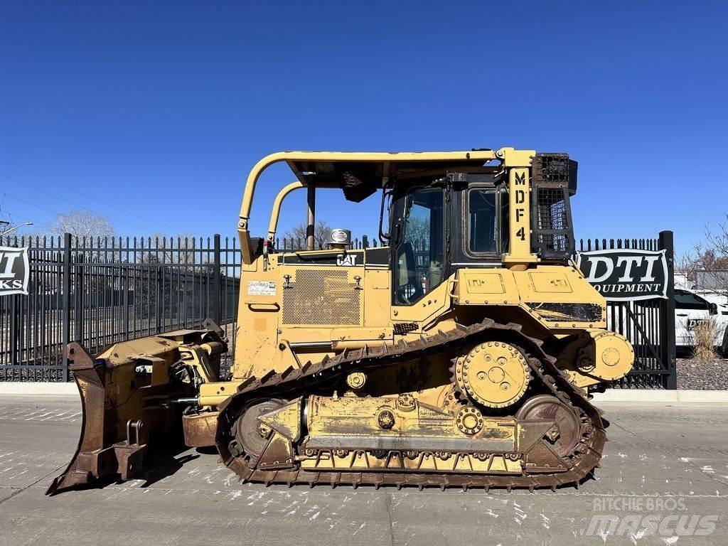 CAT D6M XL lánctalpas dózerek