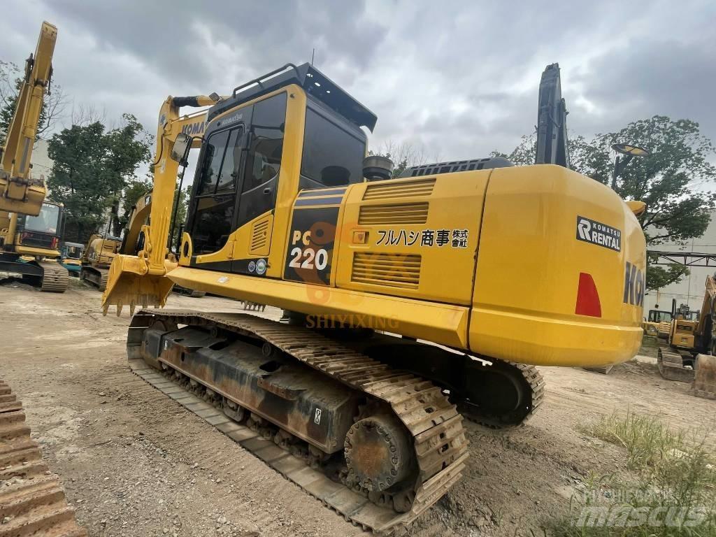 Komatsu PC 220 Lánctalpas kotrók