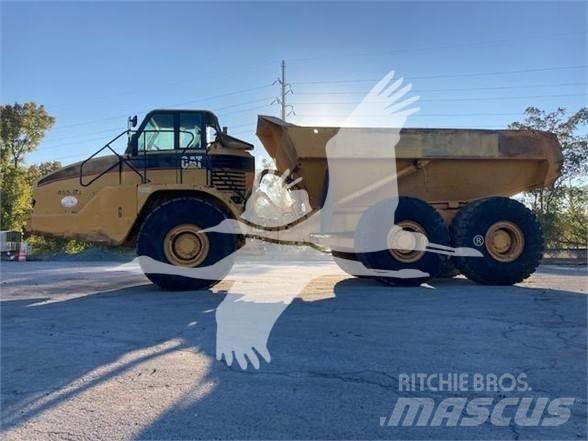 CAT 740 Csuklósdömperek