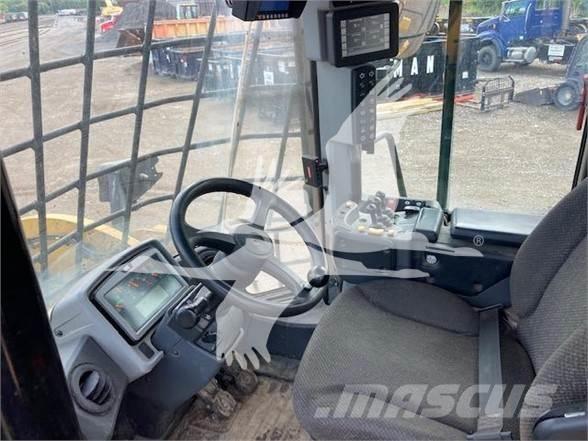 CAT 950M Gumikerekes homlokrakodók