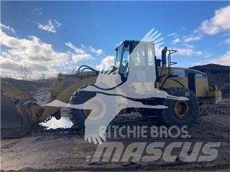 CAT 966G Gumikerekes homlokrakodók