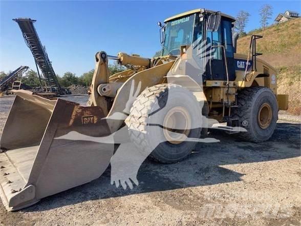 CAT 966H Gumikerekes homlokrakodók