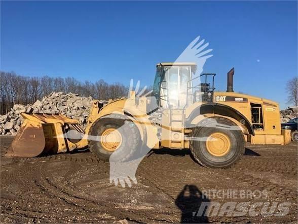 CAT 980H Gumikerekes homlokrakodók