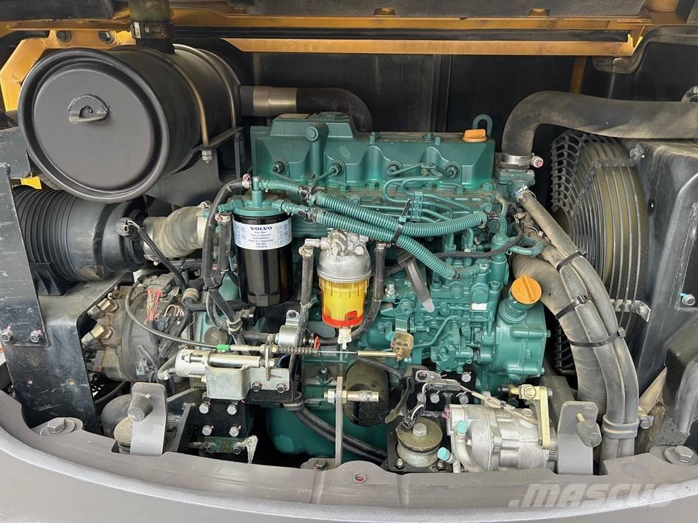 Volvo EC 55 C Mini kotrók < 7t