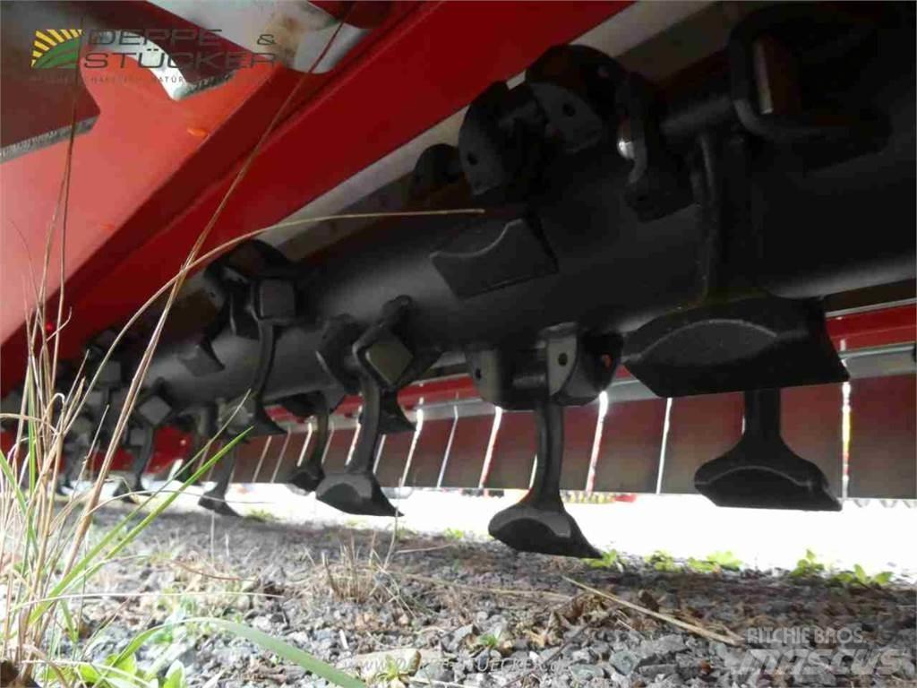 Kuhn RM 610 R Egyéb szálastakarmányozási gépek