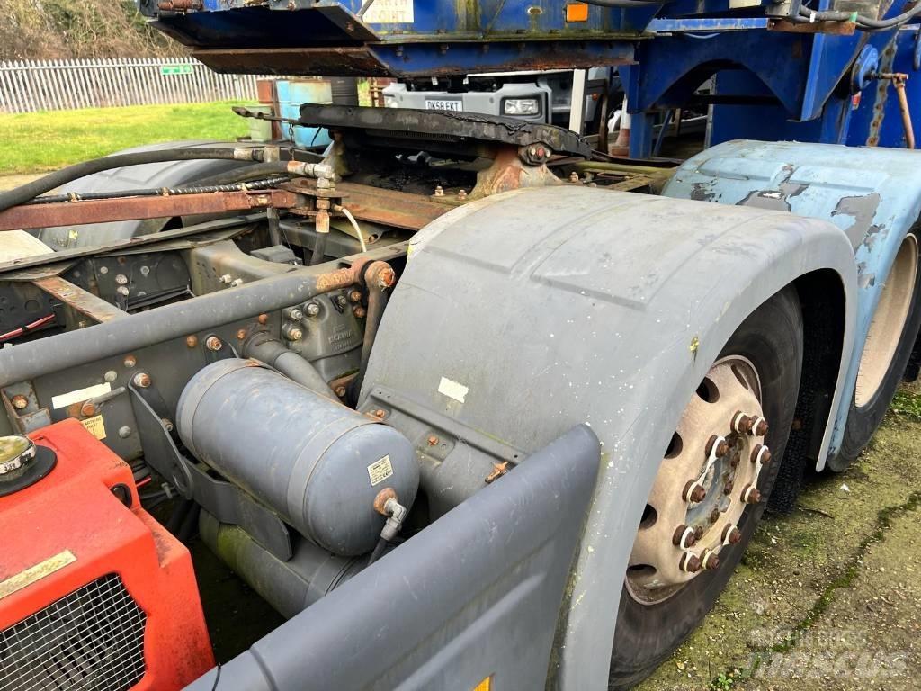 Scania R 124 L 420 Nyergesvontatók