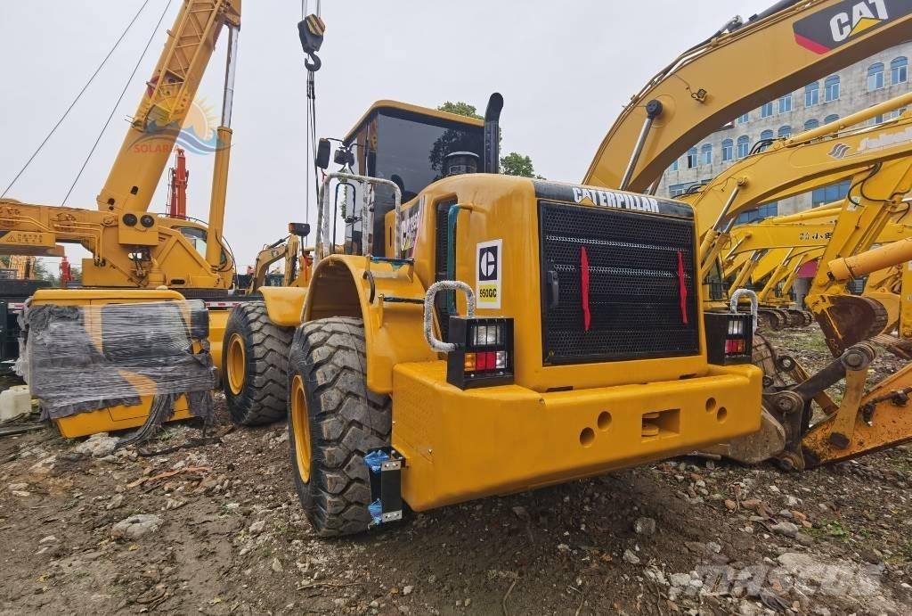 CAT 950 GC Gumikerekes homlokrakodók