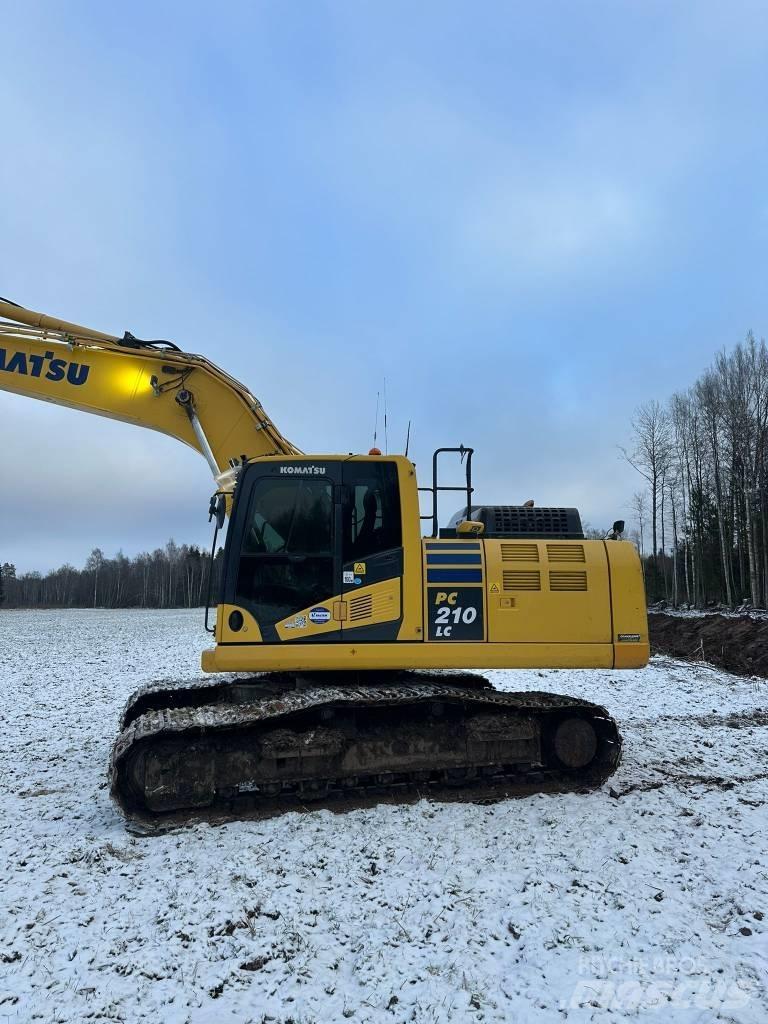 Komatsu PC210LC-11 Lánctalpas kotrók