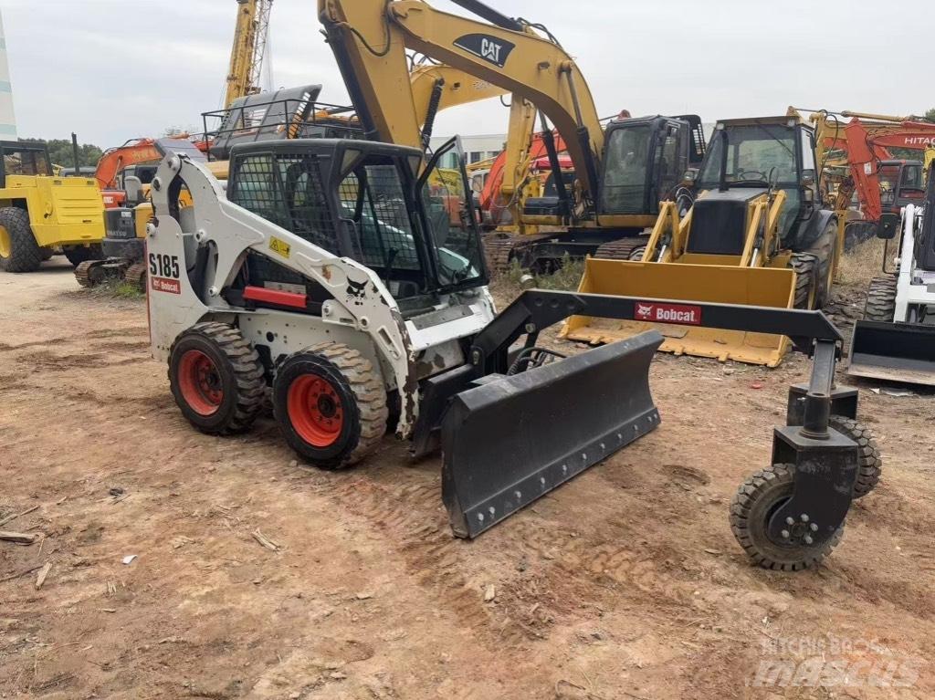 Bobcat S 185 Kompaktrakodók