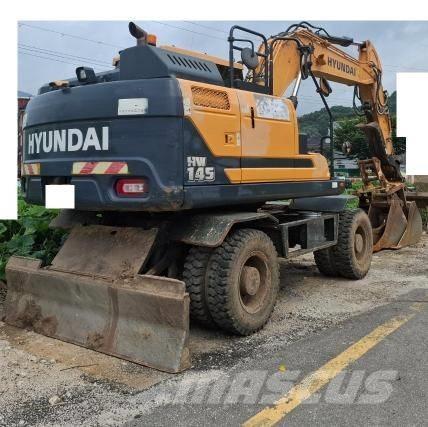 Hyundai HW 145 Gumikerekes kotrók
