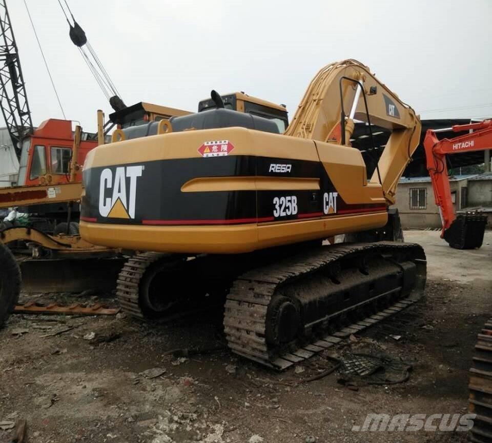 CAT 325 B L Lánctalpas kotrók