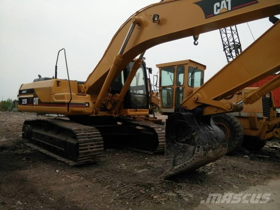 CAT 325 B L Lánctalpas kotrók