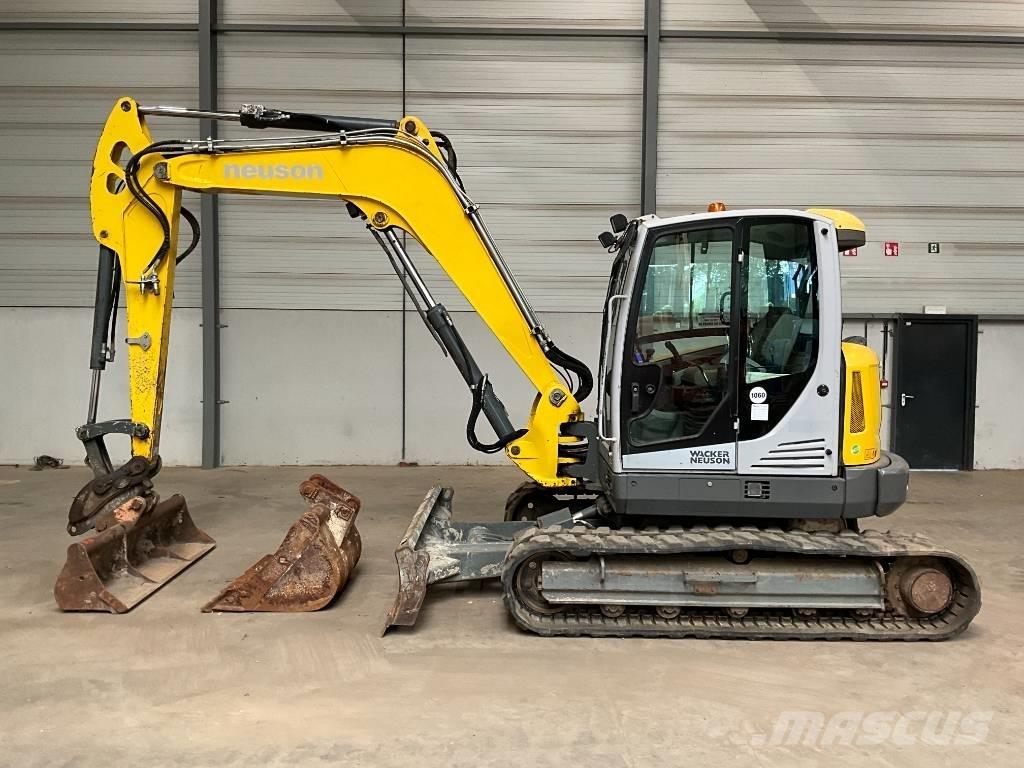 Neuson EZ 80 Mini kotrók < 7t