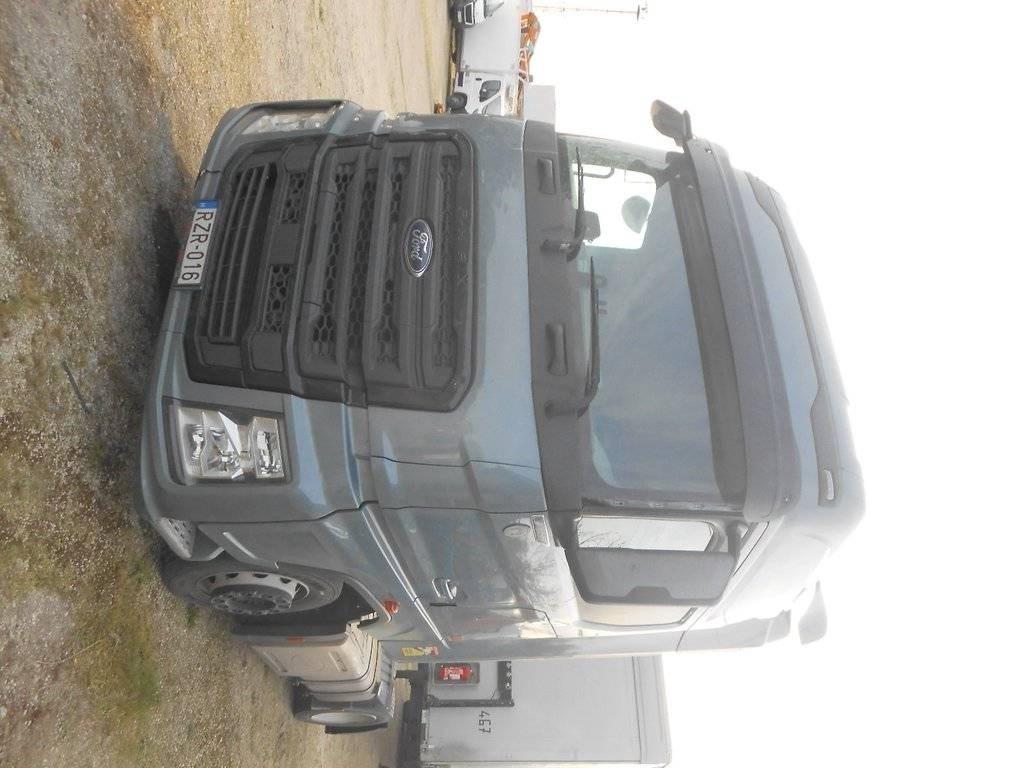 Ford F-MAX 4x2 MEGA Nyergesvontatók